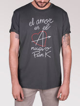 Camiseta "El Amor es el nuevo Punk"