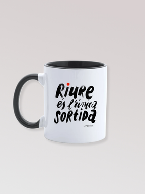 Tassa "Riure és l'única sortida" tipogràfic